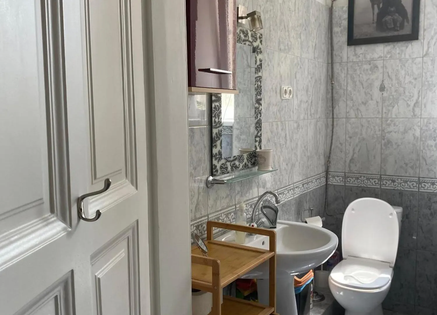 Budapest Oasis One Bedroom For Renting 0*,  Maďarsko